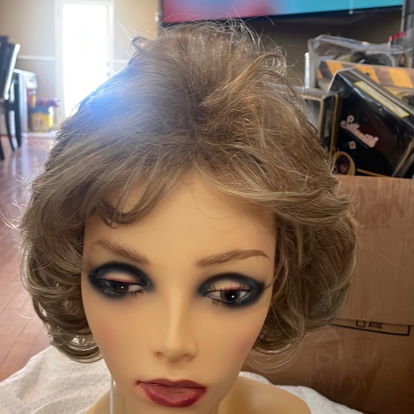Noriko wig - Picture 1 of 8